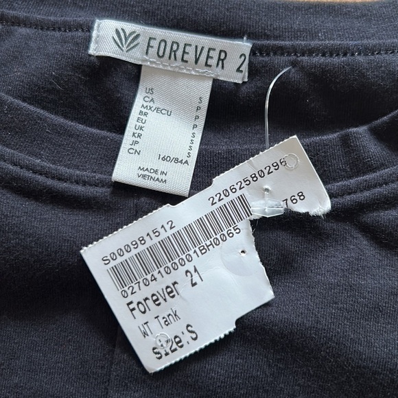 NWT Forever 21 Cropped Twist Crossover Top - Picture 4 of 8